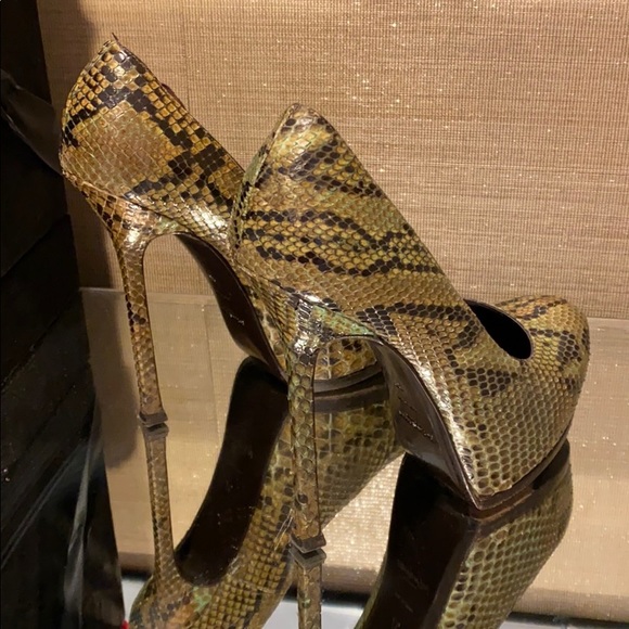 YSL PYTHON HEELS 37flash sale - Picture 4 of 8
